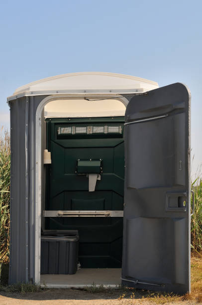 Portable Toilet Options We Offer in Lake Cherokee, TX